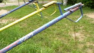 Parcurile de joacă sunt rușinea Câmpiei Turzii