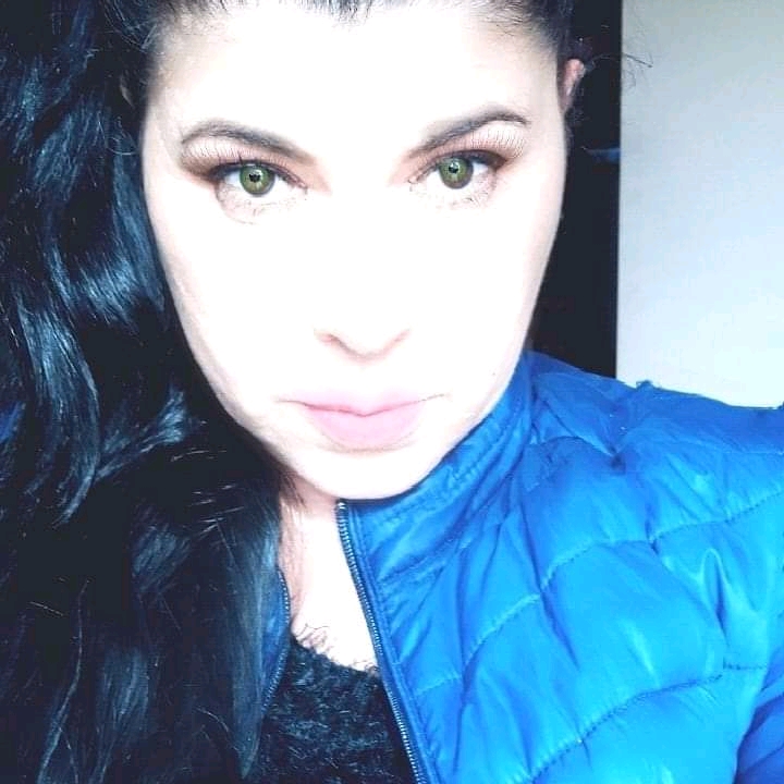 O femeie din Câmpia Turzii amenință cu proteste pentru că nu primește locuință socială