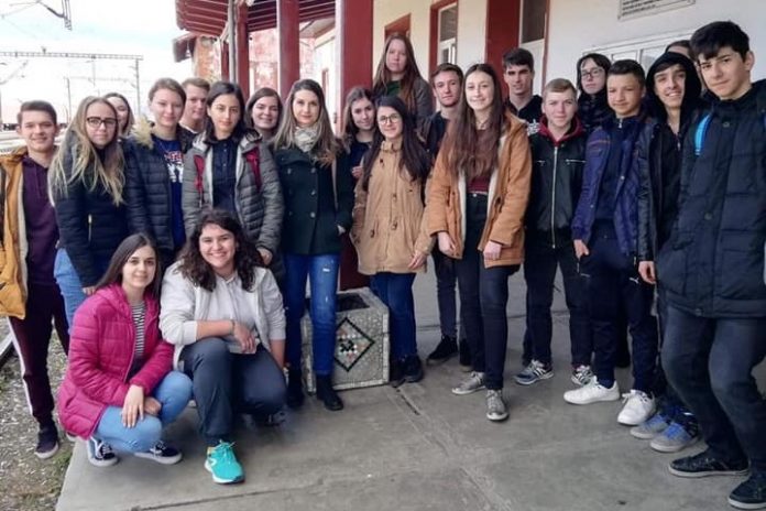 Tineri-Gara-Aiud-2019