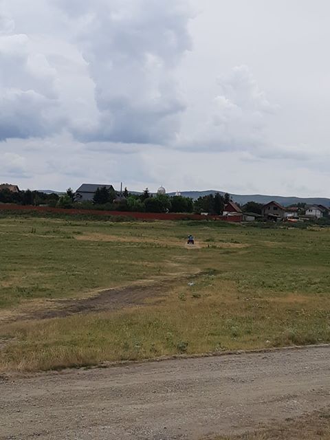 ALARMANT! Copii de doar 8 anișori conduc un ATV prin Turda