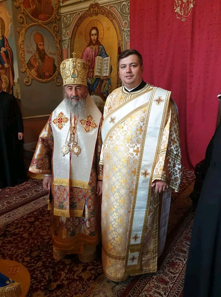 Un diacon din Campia Turzii – alaturi de Patriarhul Ucrainei