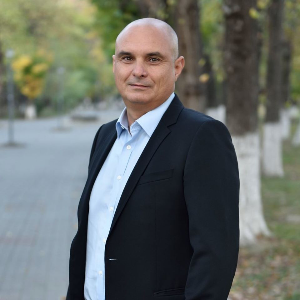 Andrei, când pui căruța înaintea boilor te ceartă cei de la Cluj