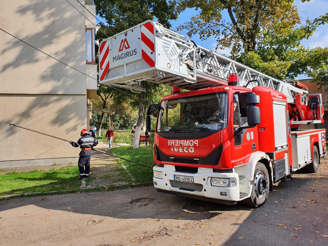 Cadavru gasit in propria locuinta, la Campia Turzii