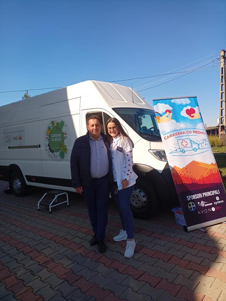 Ambulanța socială, în vizită la Ceanu Mare