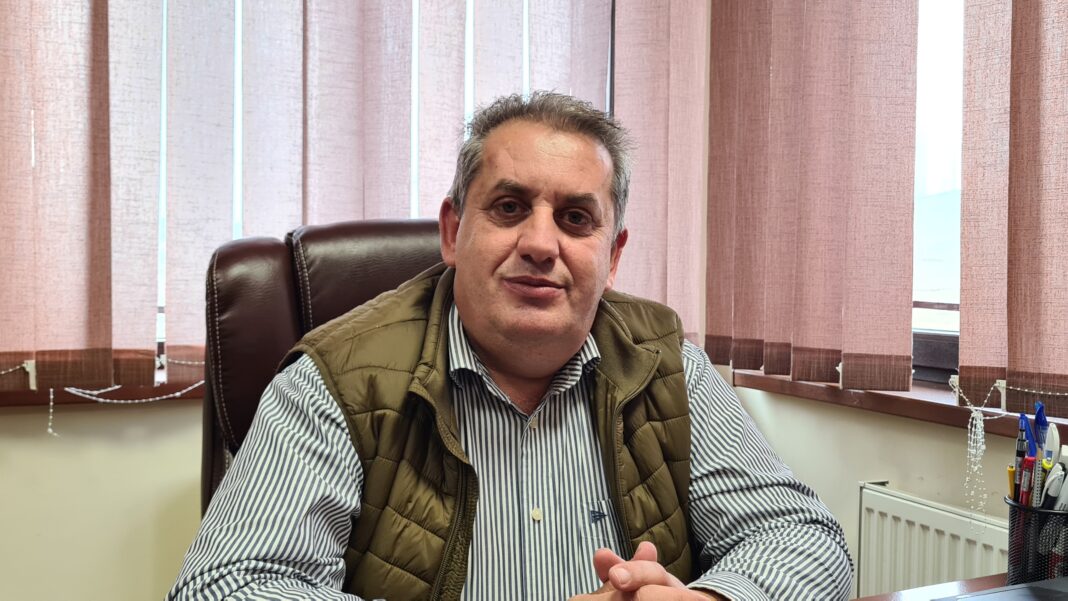 Virgil Păcurar, mesaj tranșant pentru fosta primăriță: „Cum poate să conteste activitatea mea cineva care nu a turnat un centimetru de asfalt?”