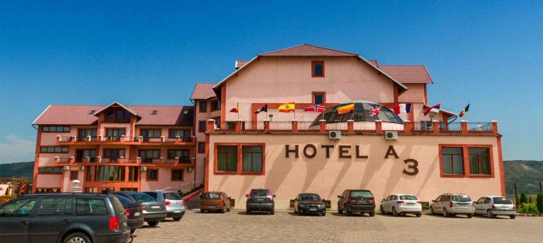 EXCLUSIV: Cazare și masă GRATUITĂ pentru refugiații ucrainieni, la Hotel A3 din Câmpia Turzii