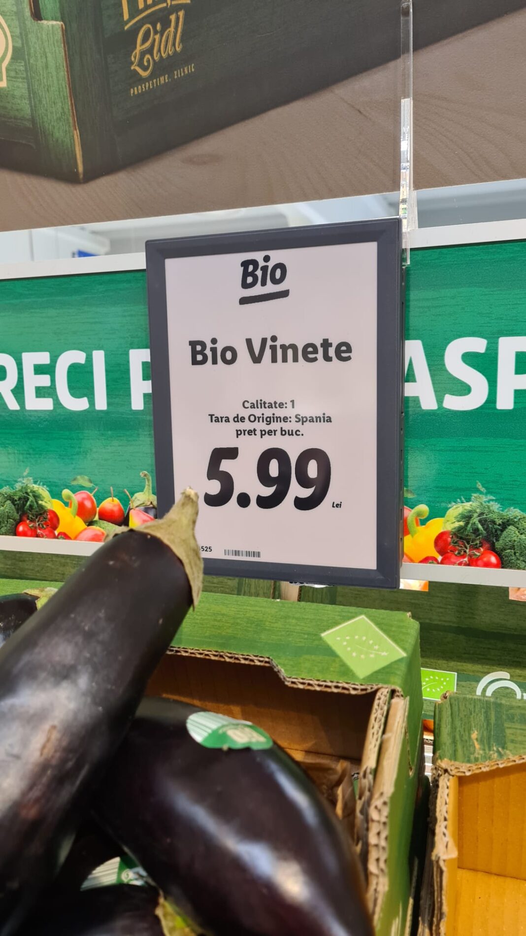 Șmecherie cu vinete, la LIDL Câmpia Turzii
