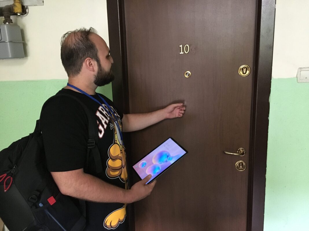 Recenzorii din Turda și Câmpia Turzii sunt disperați – oamenii nu le deschid ușile!