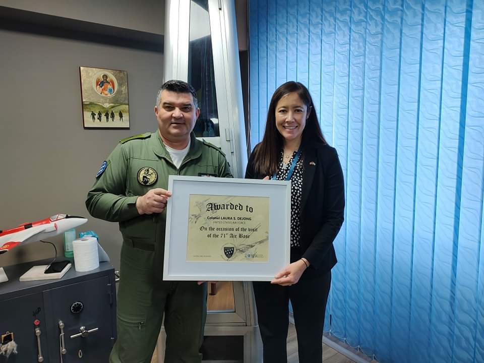 Invitati de marca la Baza 71 Aeriana Invitati de marca la Baza 71 Aeriana