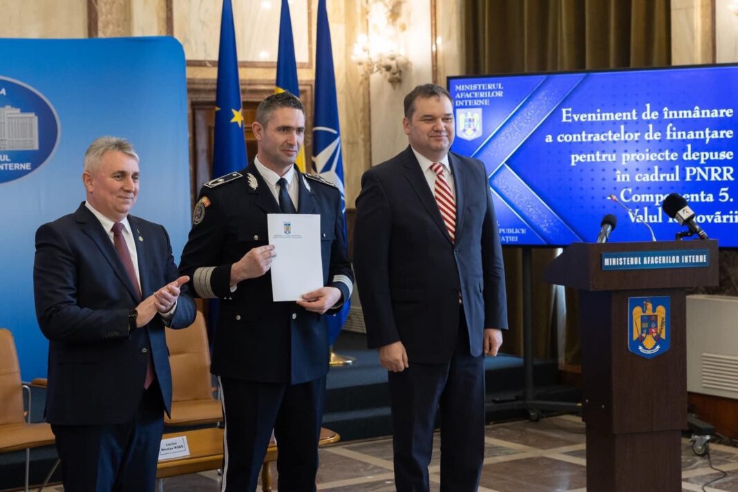 <strong>Semnarea contractului de finanțare a proiectului “RENOVARE ENERGETICĂ APROFUNDATĂ A CLĂDIRII POLIŢIEI MUNICIPIULUI TURDA”</strong>