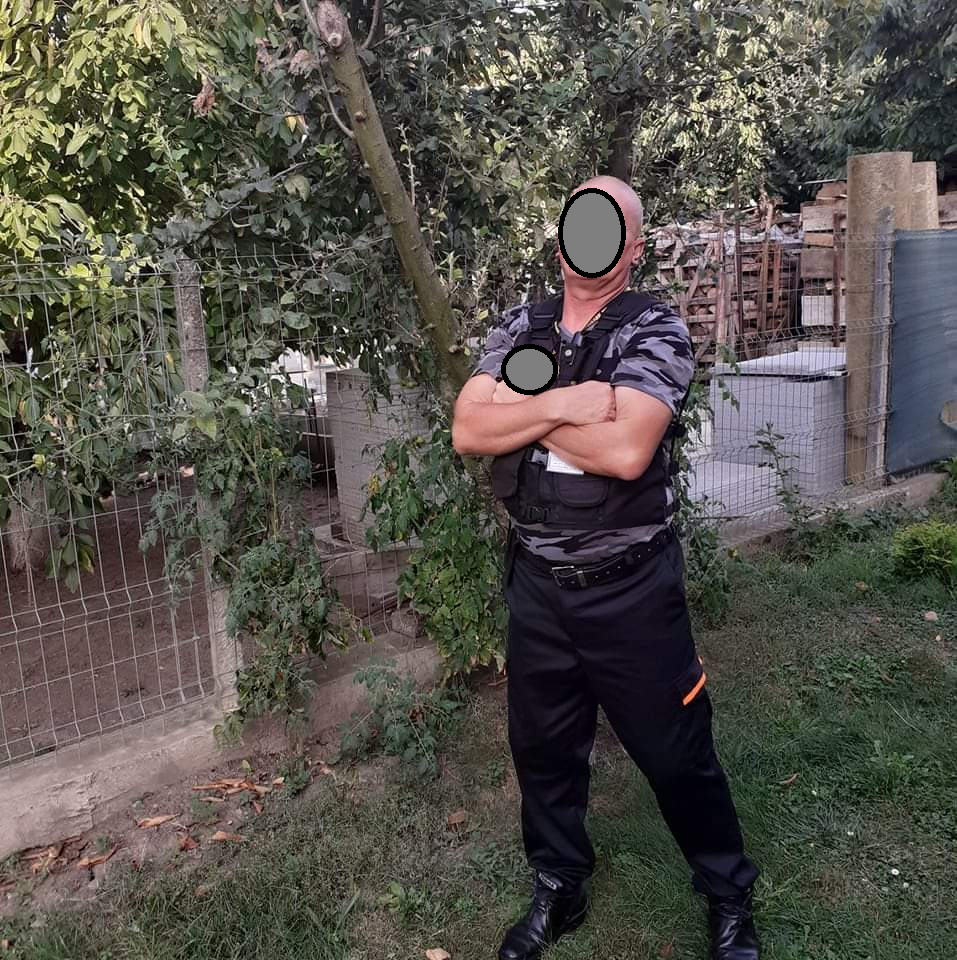 El este bărbatul căruia mascații i-au adus cafeaua, azi-dimineață