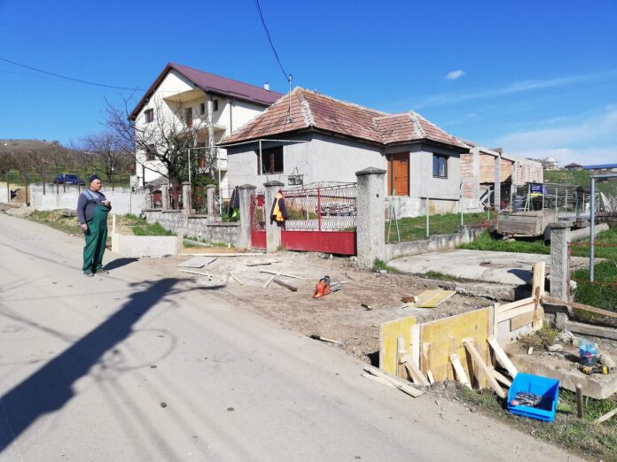 DJ 103G Sandulesti accese proprietati 7