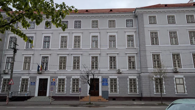 4px-BW84_n0QJGVPszge3NRBsKw-2VcOifrJIjPYFYkOtaCZxxXQ2ZNVFUBlmfRaUTx1-RxLmXmKKum0hUqDKRah-wM0clyM6hO2NdQGvVwSu23cKtdyKA