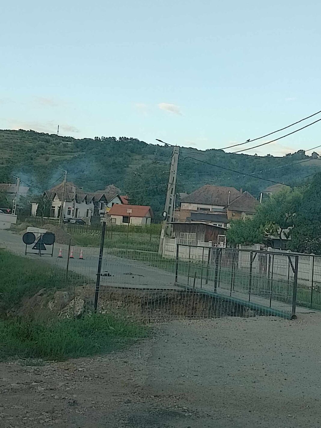 Apel public: NU MAI DISTRUGEȚI COMUNA TRITENII DE JOS! Apel public: NU MAI DISTRUGEȚI COMUNA TRITENII DE JOS!