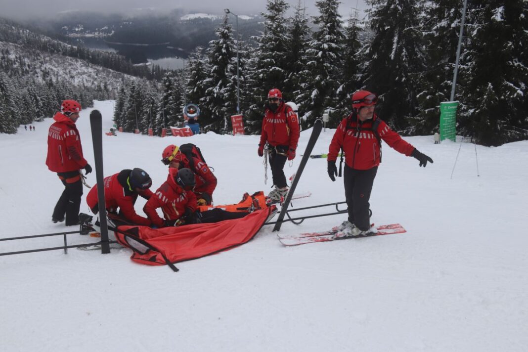 𝐖𝐞𝐞𝐤𝐞𝐧𝐝 𝐜𝐮 𝐬𝐚𝐩𝐭𝐞 𝐩𝐞𝐫𝐬𝐨𝐚𝐧𝐞 𝐬𝐚𝐥𝐯𝐚𝐭𝐞 𝐢𝐧 𝐂𝐥𝐮𝐣 𝐝𝐞 𝐜𝐚𝐭𝐫𝐞 𝐬𝐚𝐥𝐯𝐚𝐦𝐨𝐧𝐭𝐢𝐬𝐭𝐢