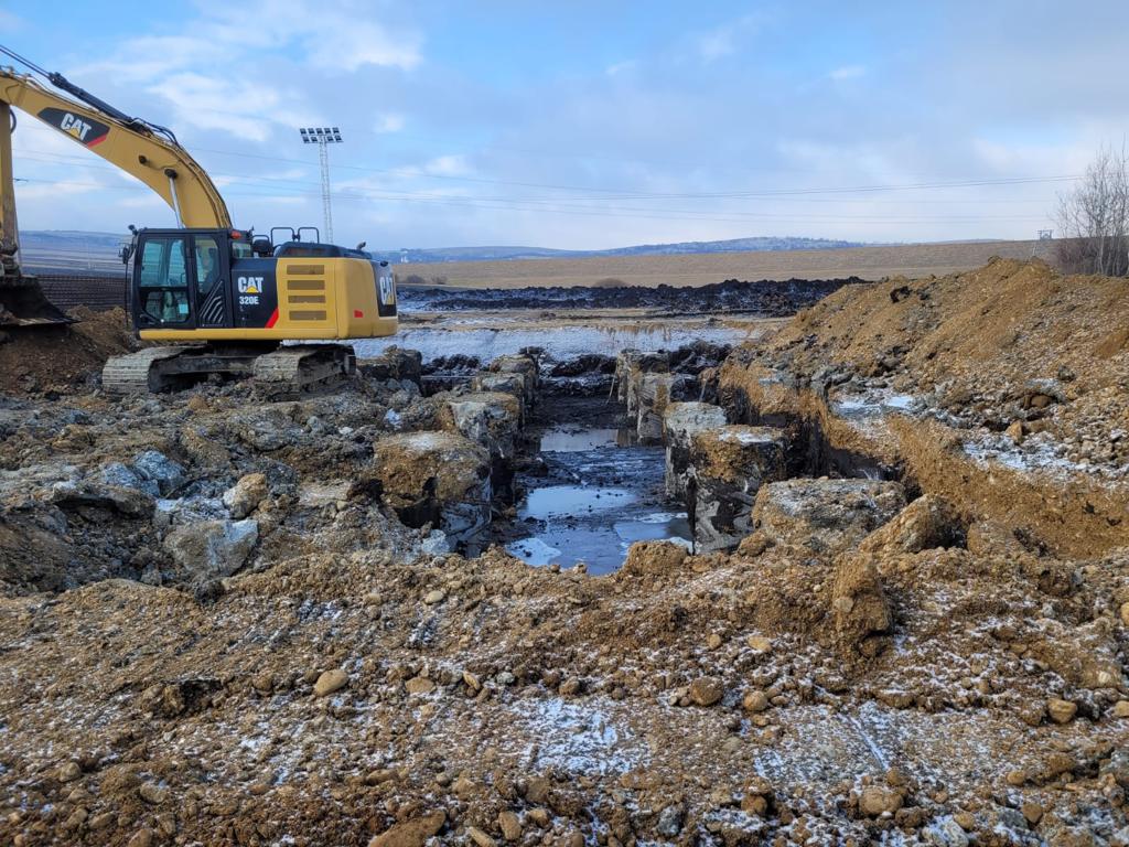 S-au reluat lucrฤrile ศi pe ศantierul Legฤturii A3 – DN1 (รฎn dreptul localitฤศii Tureni)