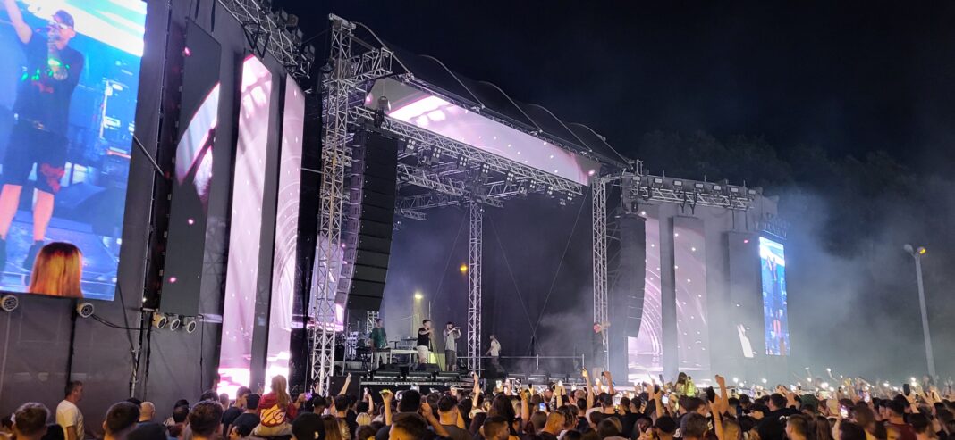 Nu v-ar strica puțină educație!