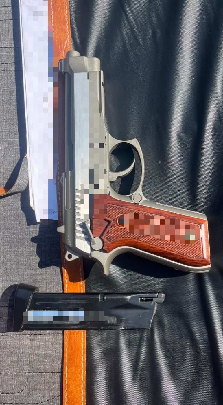 Cu pistolul la el, pe autostradă