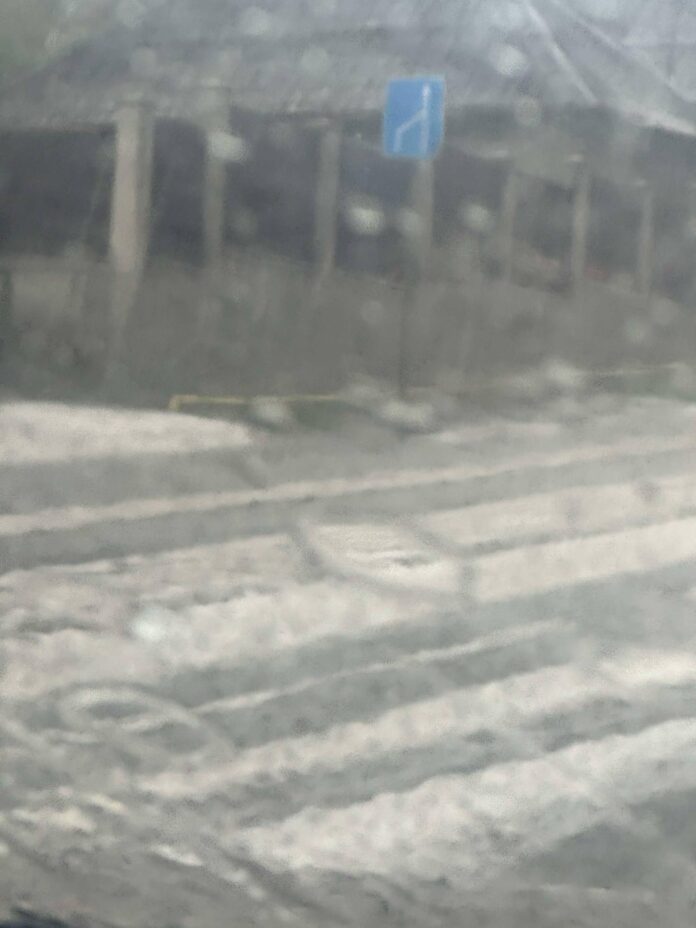 32a04241-d909-40a5-b27b-8bc217267c48