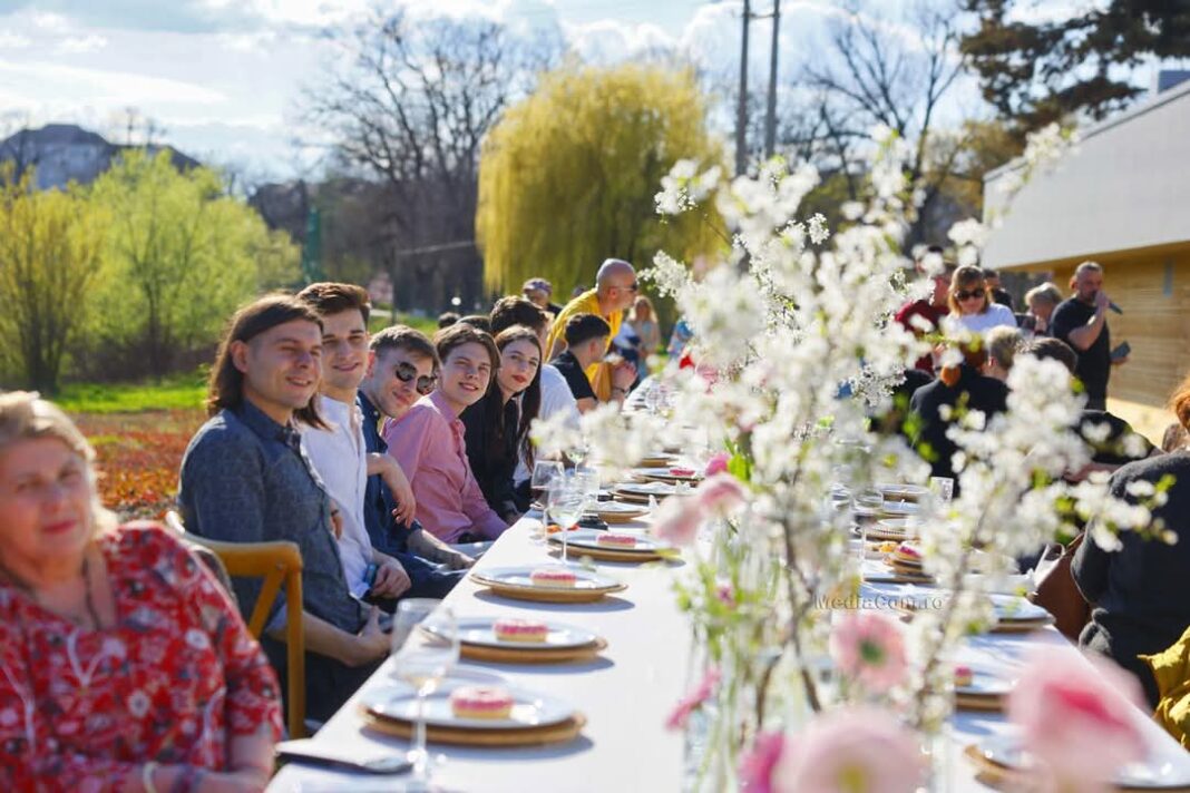 Când binele adună oameni💝