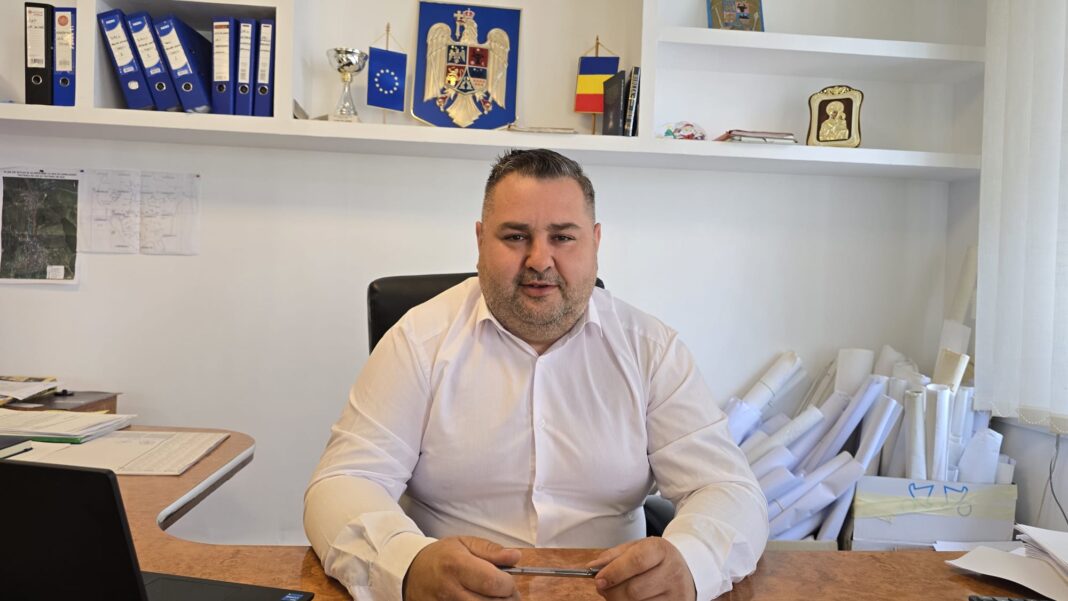 primarul comunei Tritenii de Jos, în dialog cu RefleqtMedia