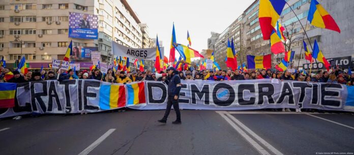 516311851_122200785740268624_8277076016452916063_n romanii se revolta