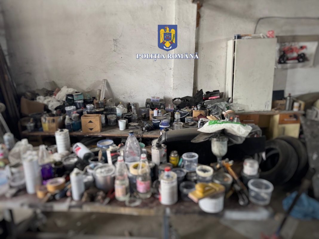 percheziții la Luduș și Hădăreni