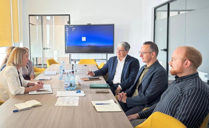 552662176_1208567704635863_5996556111303467737_n