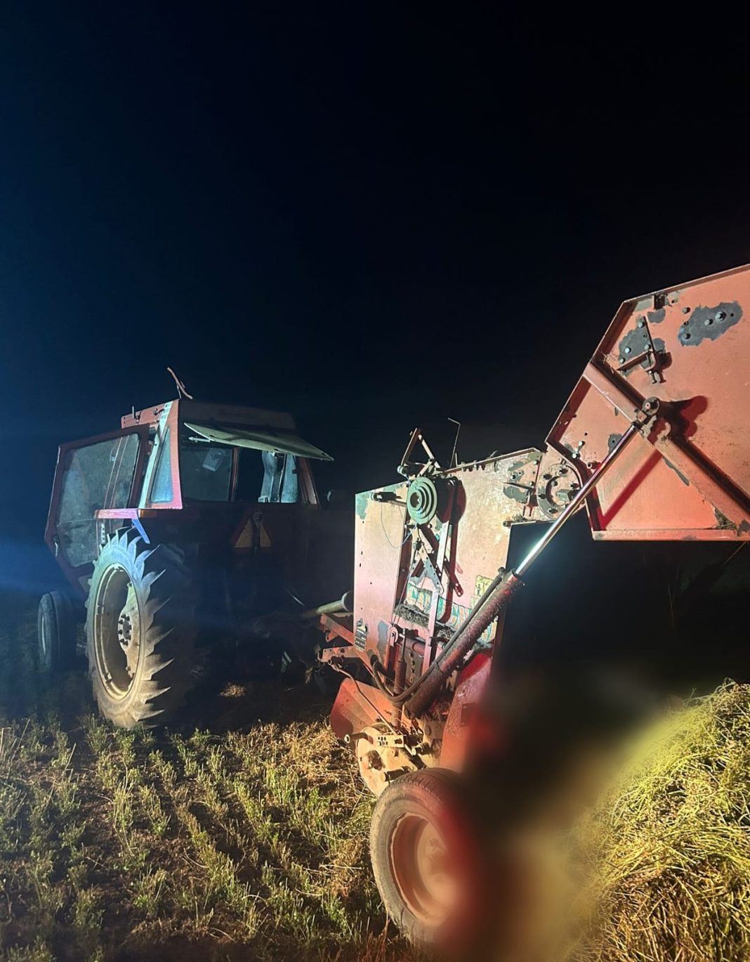 Tragedie: A murit în presa de baloți