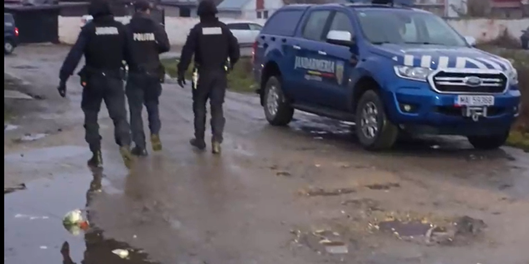 VIDEO: RAZIE CA-N FILME ÎN TURDA! VIDEO: RAZIE CA-N FILME ÎN TURDA!