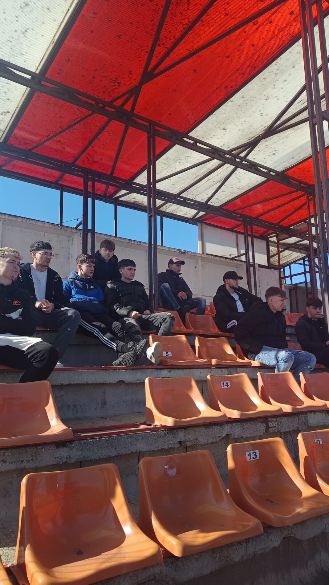 Juniorii Sticlei au demonstrat CARACTER și CURAJ Juniorii Sticlei au demonstrat CARACTER și CURAJ