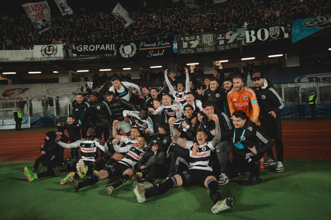 Derby de Transilvania – „U” Cluj învinge CFR-ul și urcă pe locul 2 în SuperLiga Derby de Transilvania – „U” Cluj învinge CFR-ul și urcă pe locul 2 în SuperLiga